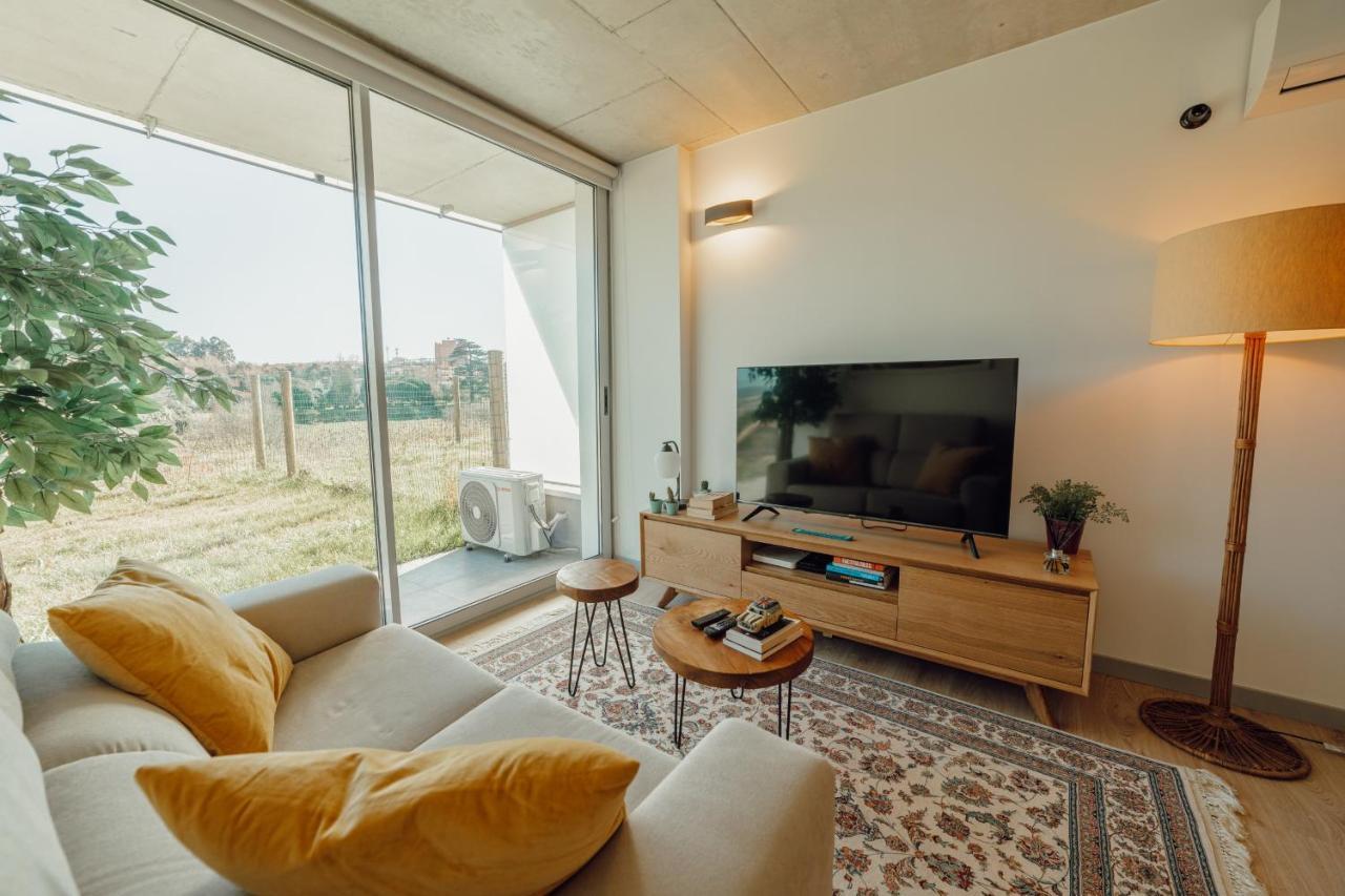 Amazing Design With Garden & Pool By Vacationy Apartment *