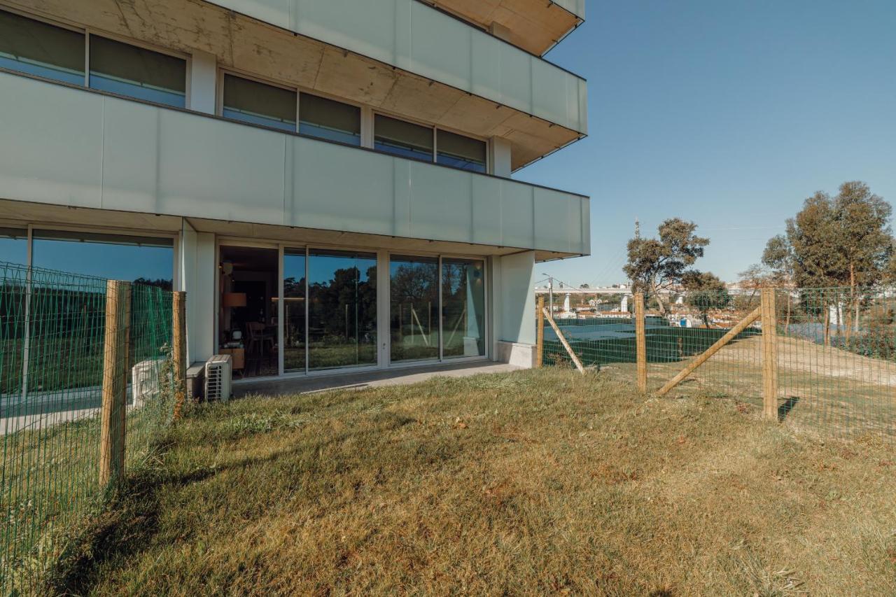 Amazing Design With Garden & Pool By Vacationy * Vila Nova de Gaia